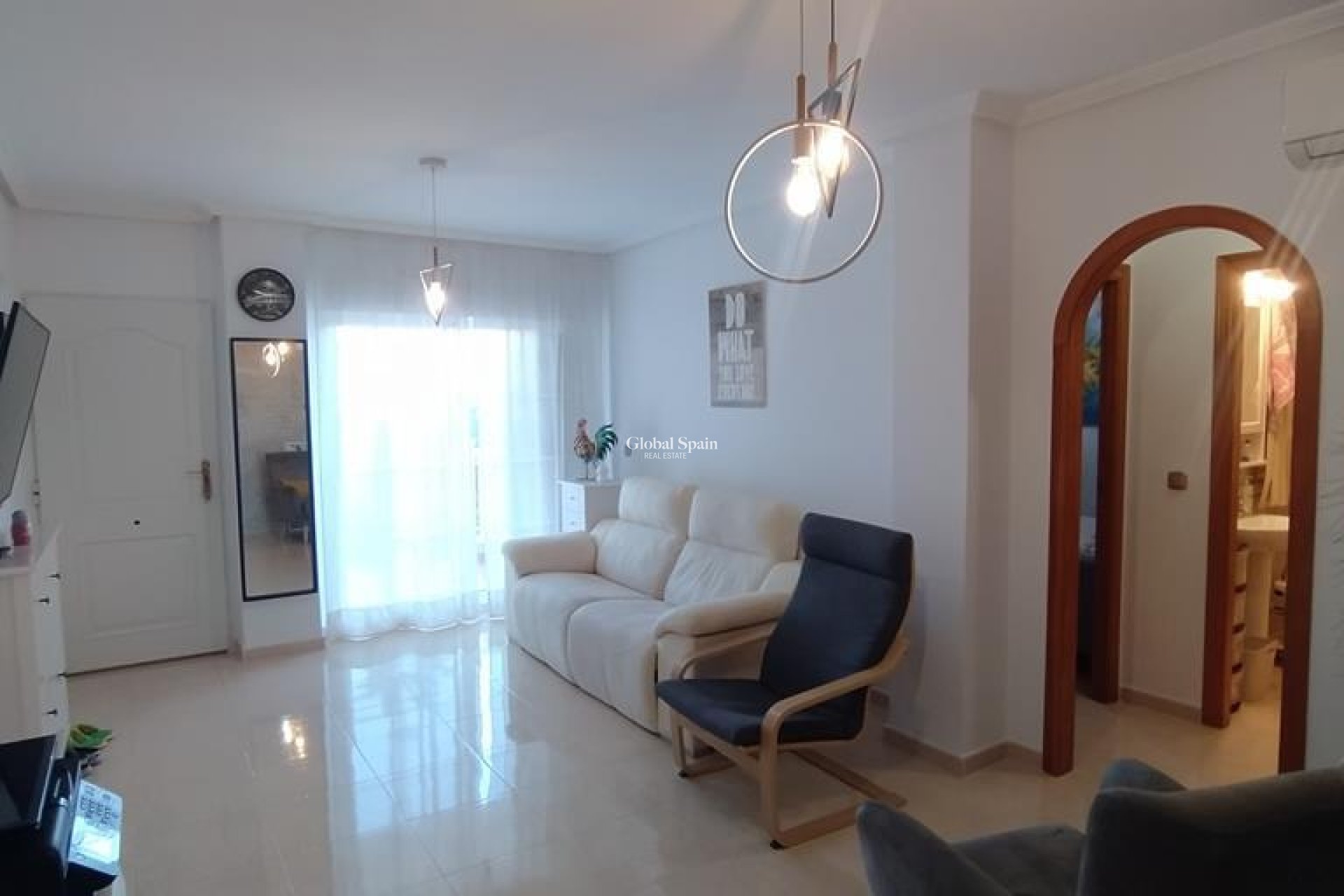Venta - APARTAMENTO -
ORIHUELA COSTA - LOMAS CABO ROIG