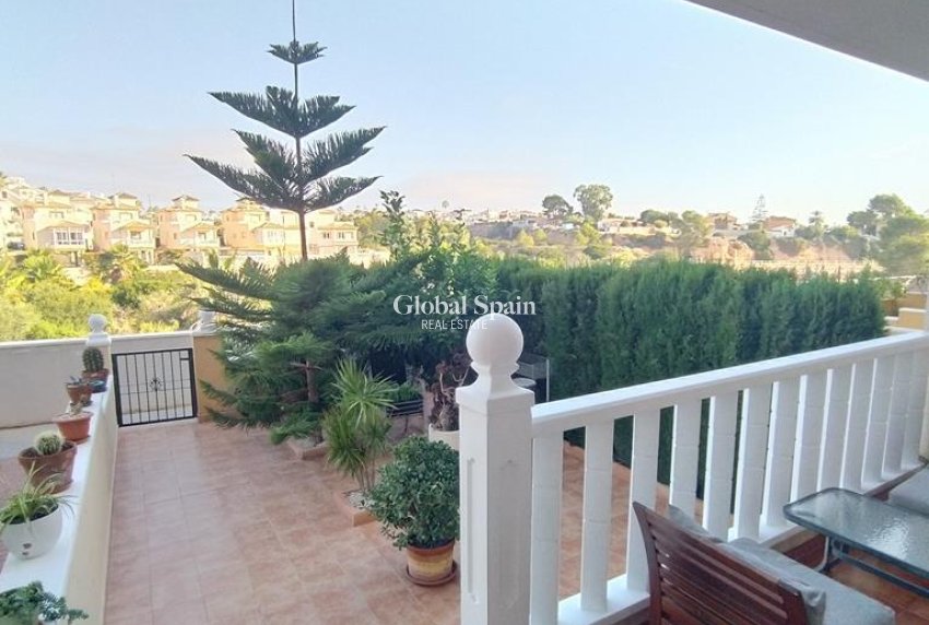 Venta - APARTAMENTO -
ORIHUELA COSTA - LOMAS CABO ROIG