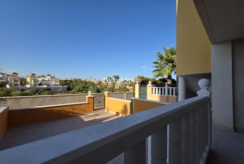 Venta - APARTAMENTO -
ORIHUELA COSTA - Lomas De Cabo Roig-los Dolses