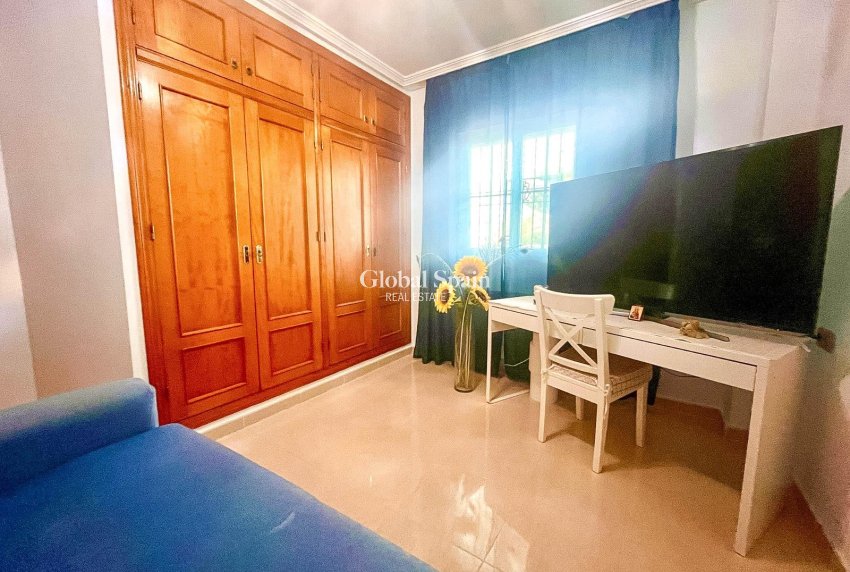 Venta - APARTAMENTO -
ORIHUELA COSTA - Lomas De Cabo Roig-los Dolses