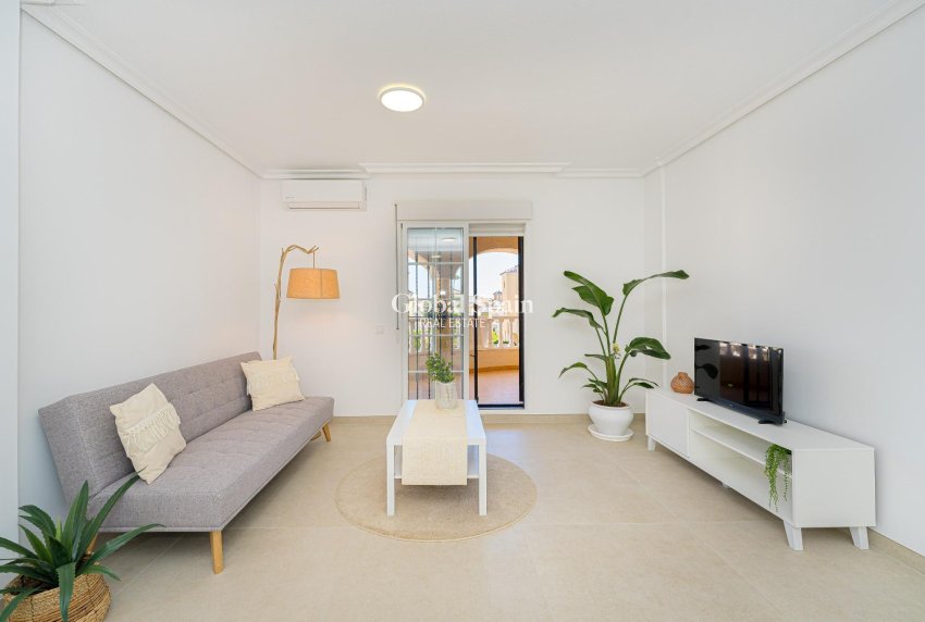 Venta - APARTAMENTO -
ORIHUELA COSTA - Lomas de Cabo Roig