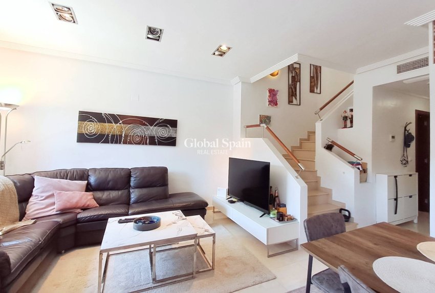 Venta - APARTAMENTO -
ORIHUELA COSTA - Lomas de Cabo Roig