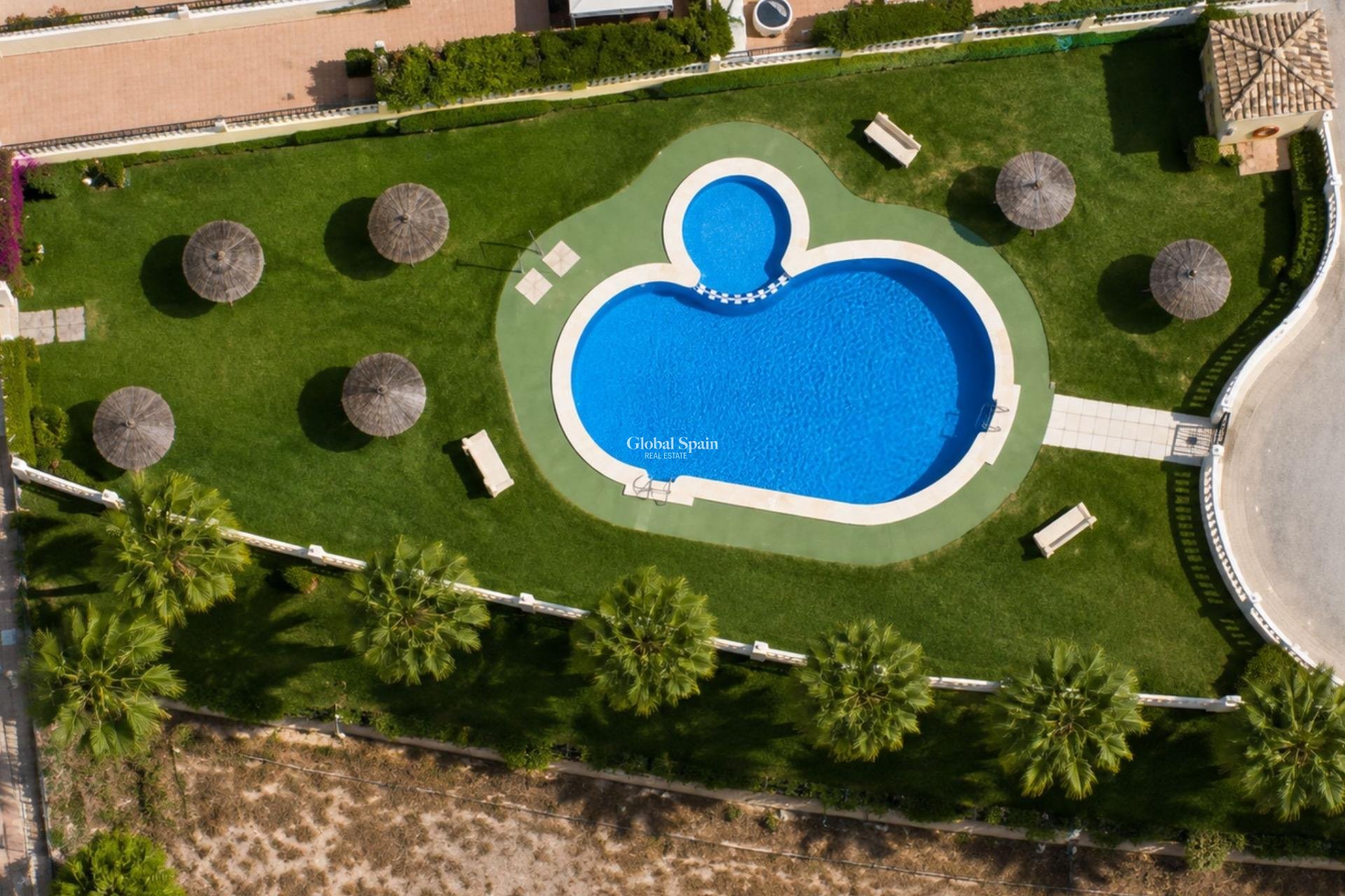 Venta - APARTAMENTO -
ORIHUELA COSTA - Lomas de Cabo Roig