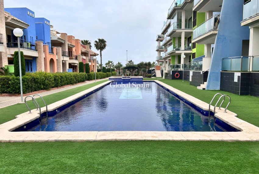 Venta - APARTAMENTO -
ORIHUELA COSTA - Lomas de Cabo Roig