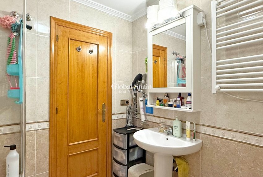 Venta - Apartamento -
ORIHUELA COSTA - Lomas de Cabo Roig