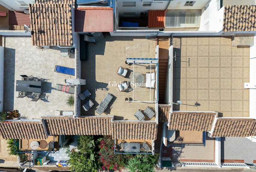 Venta - APARTAMENTO -
ORIHUELA COSTA - Los Almendros-la Florida