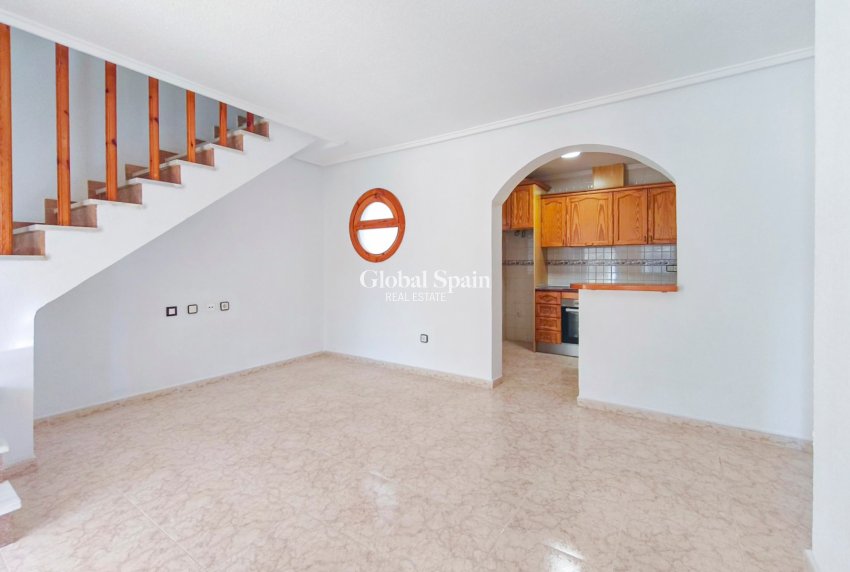 Venta - APARTAMENTO -
ORIHUELA COSTA - LOS BALCONES - LOS ALTOS