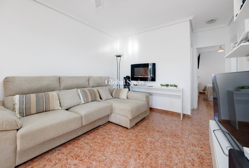 Venta - APARTAMENTO -
ORIHUELA COSTA - LOS BALCONES - LOS ALTOS