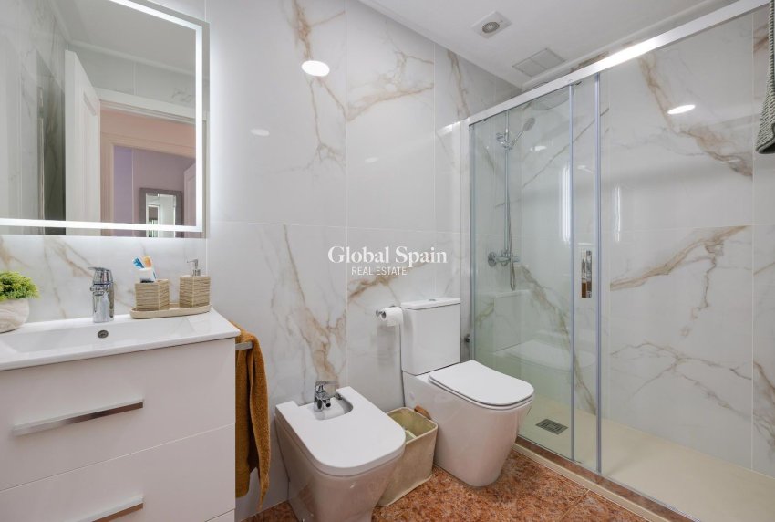 Venta - APARTAMENTO -
ORIHUELA COSTA - LOS BALCONES - LOS ALTOS