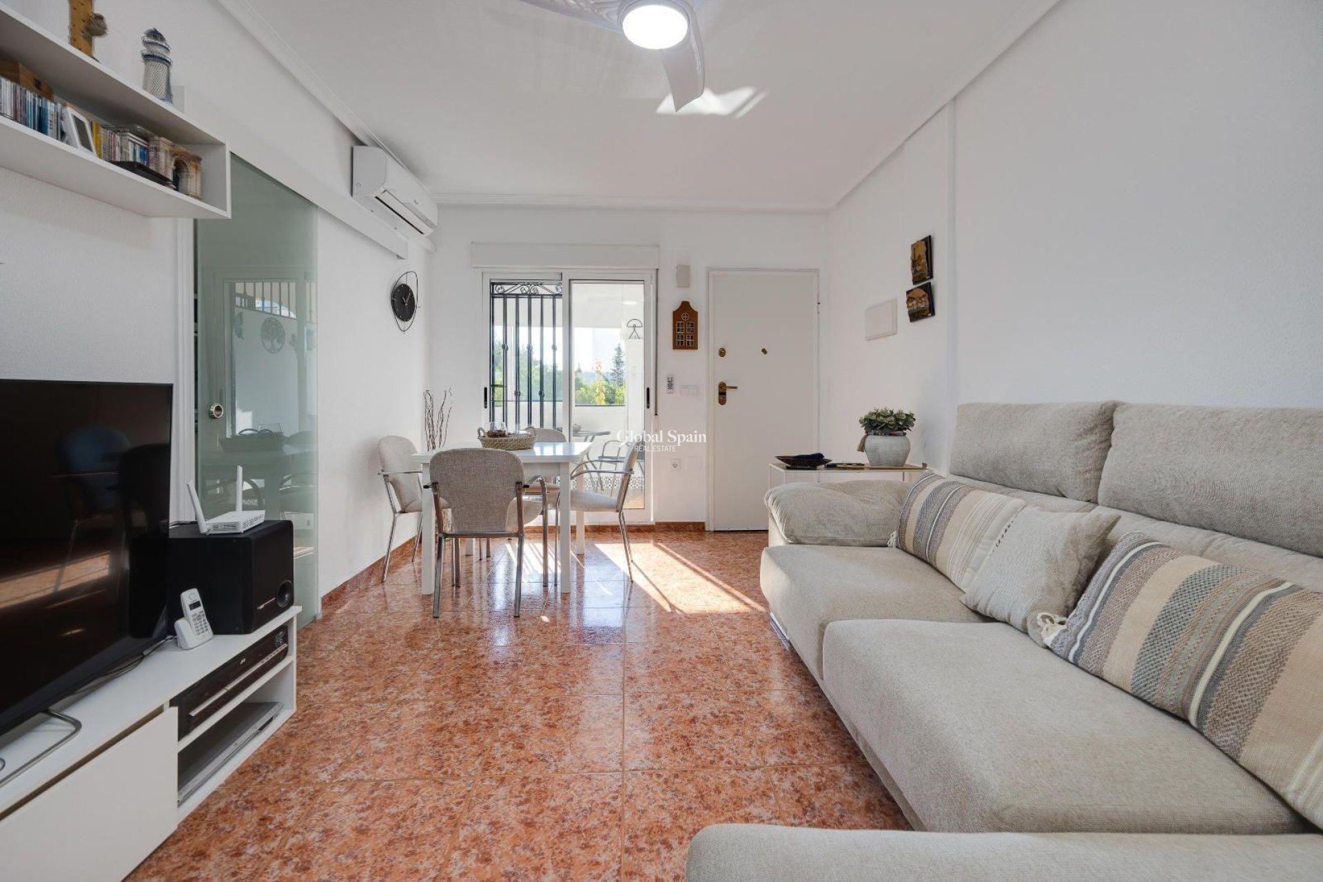 Venta - APARTAMENTO -
ORIHUELA COSTA - LOS BALCONES - LOS ALTOS