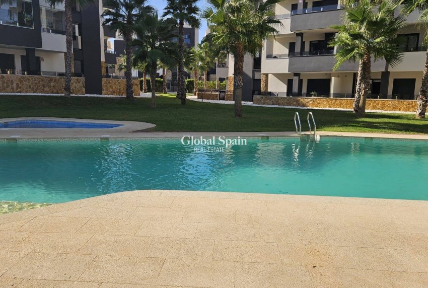 Venta - APARTAMENTO -
ORIHUELA COSTA - LOS BALCONES - LOS ALTOS