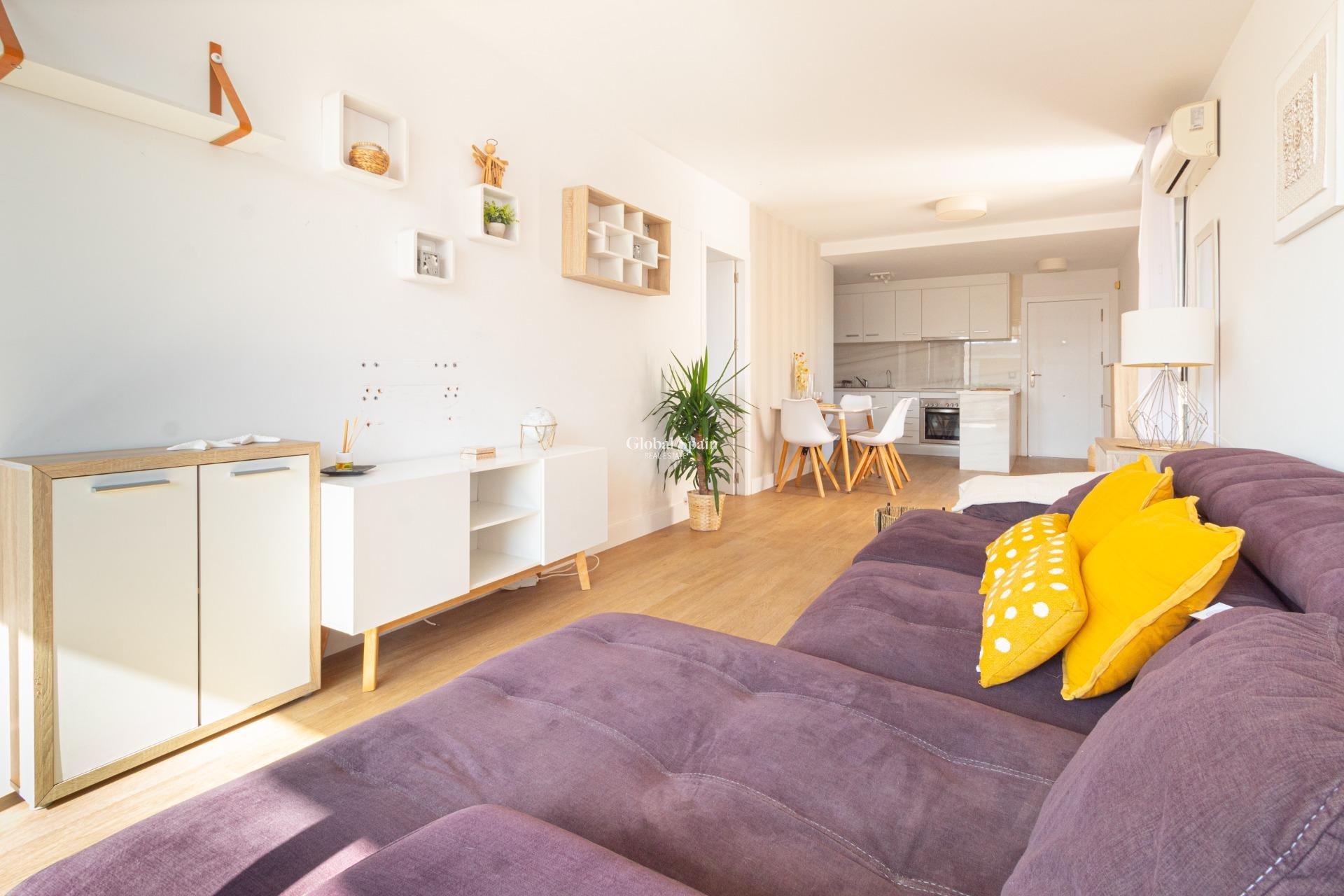 Venta - Apartamento -
ORIHUELA COSTA - Los Dolses