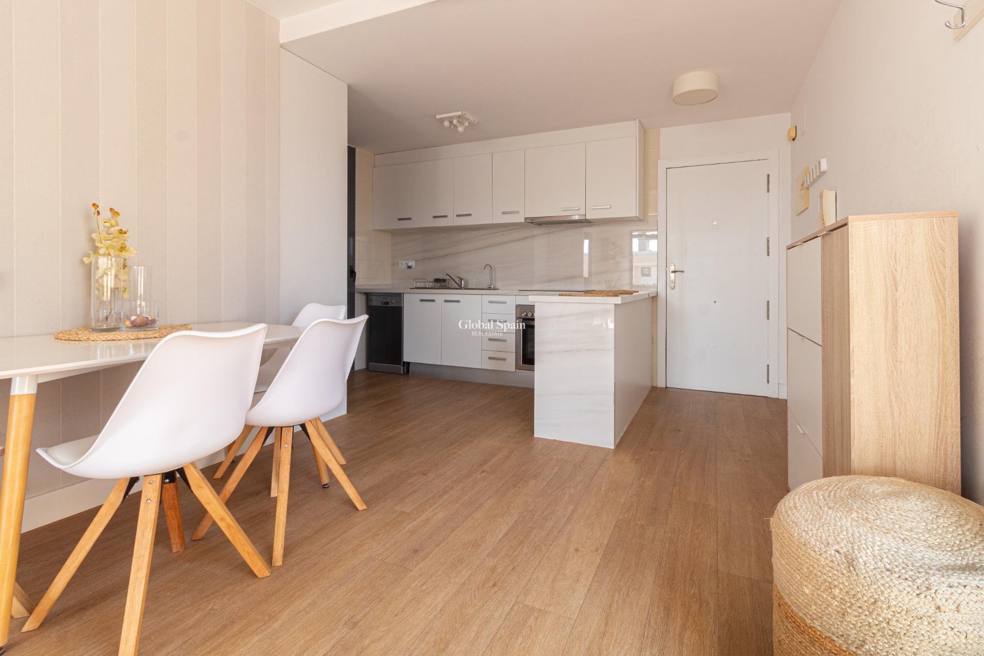 Venta - Apartamento -
ORIHUELA COSTA - Los Dolses