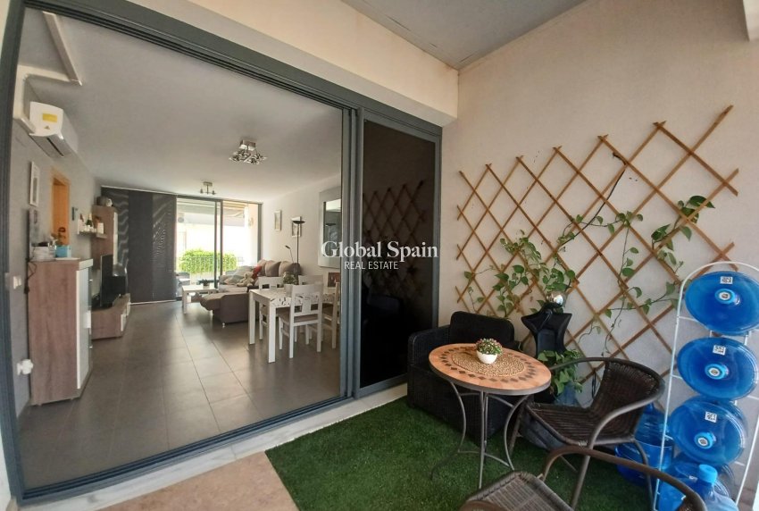 Venta - APARTAMENTO -
ORIHUELA COSTA - Los Dolses