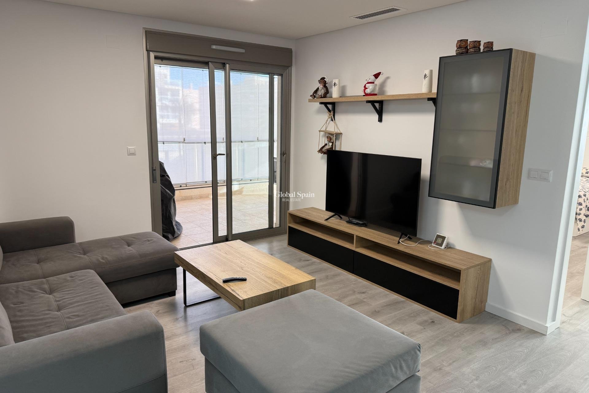 Venta - APARTAMENTO -
ORIHUELA COSTA - Los Dolses