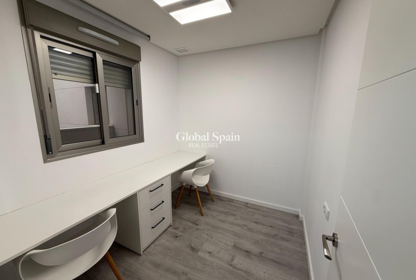 Venta - APARTAMENTO -
ORIHUELA COSTA - Los Dolses