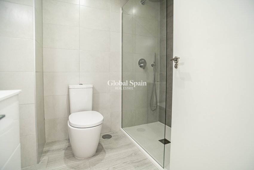 Venta - APARTAMENTO -
ORIHUELA COSTA - Los Dolses