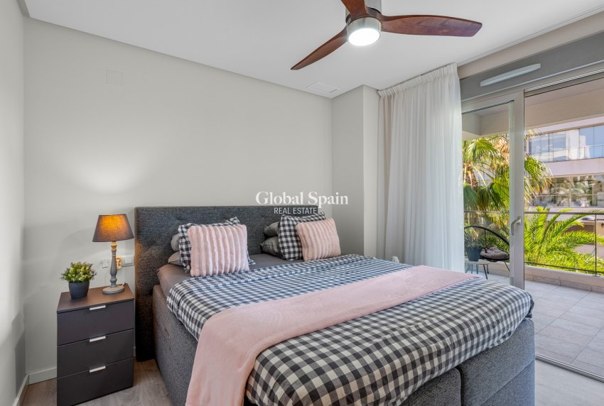 Venta - APARTAMENTO -
ORIHUELA COSTA - Los Dolses
