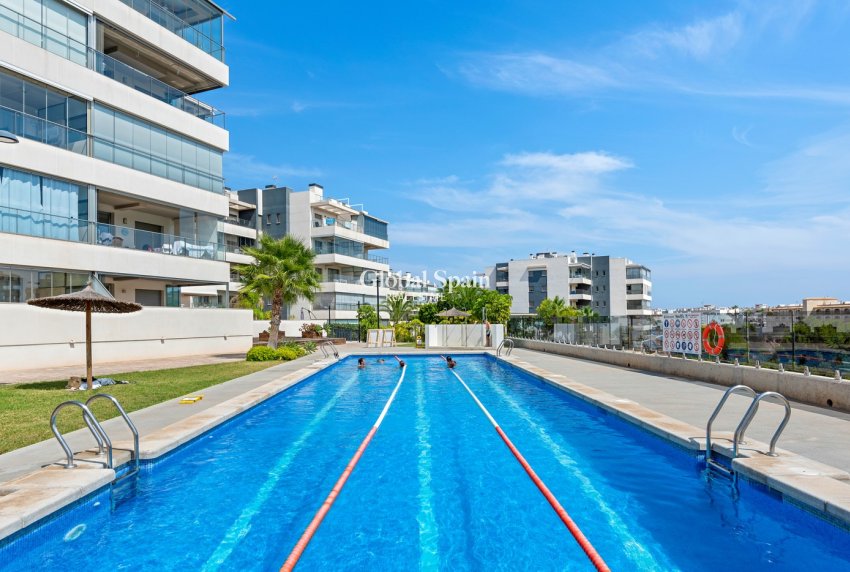 Venta - APARTAMENTO -
ORIHUELA COSTA - Los Dolses