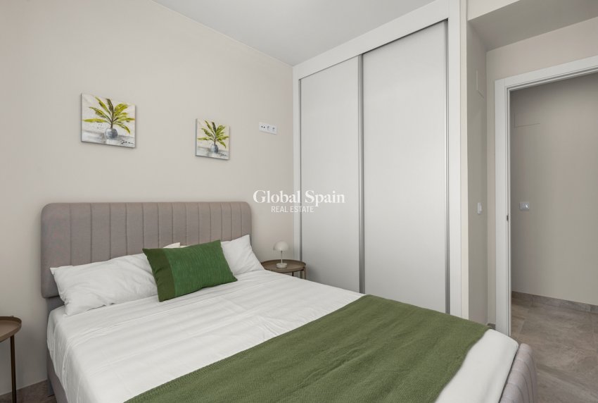 Venta - APARTAMENTO -
ORIHUELA COSTA - Los Dolses