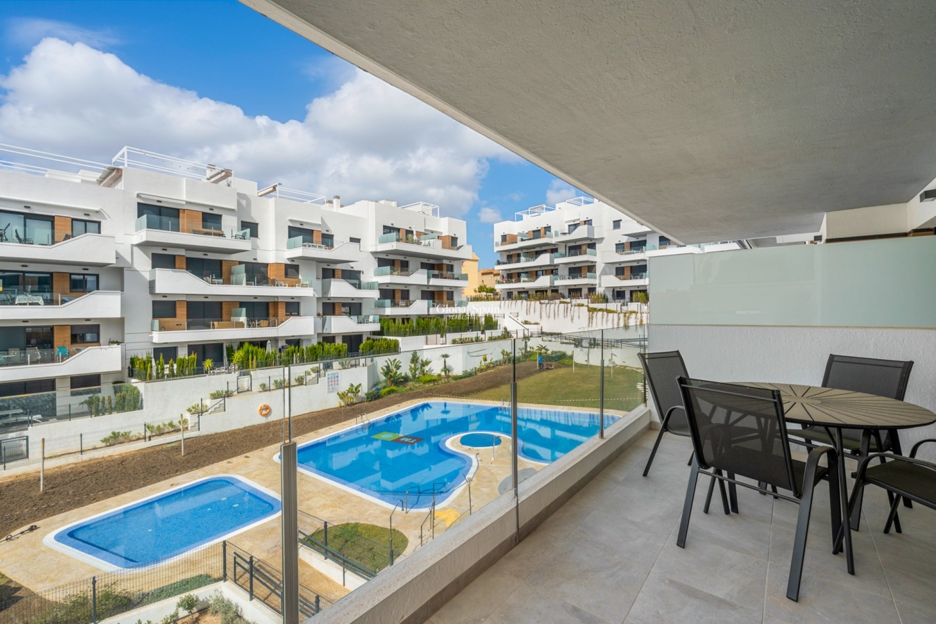 Venta - APARTAMENTO -
ORIHUELA COSTA - Los Dolses