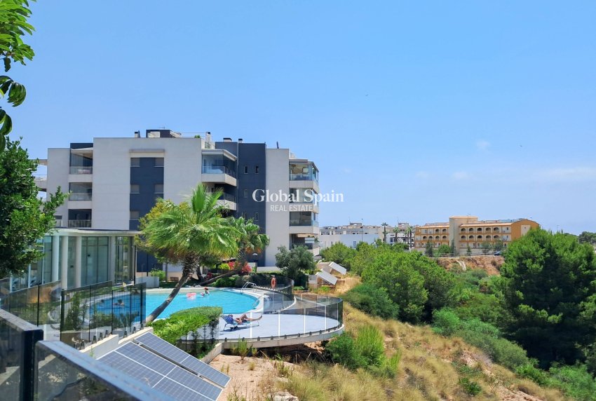 Venta - APARTAMENTO -
ORIHUELA COSTA - Los Dolses