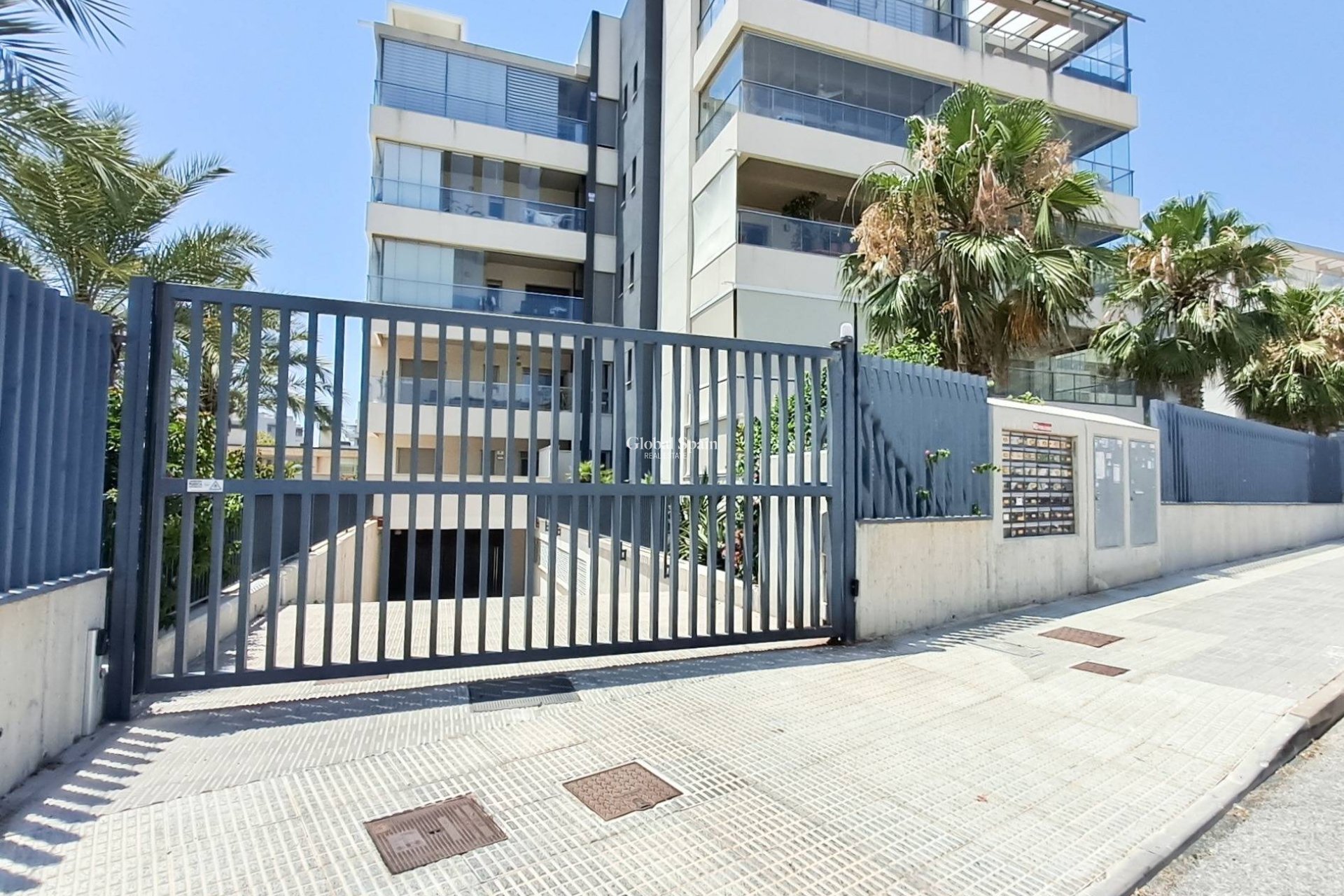 Venta - APARTAMENTO -
ORIHUELA COSTA - Los Dolses