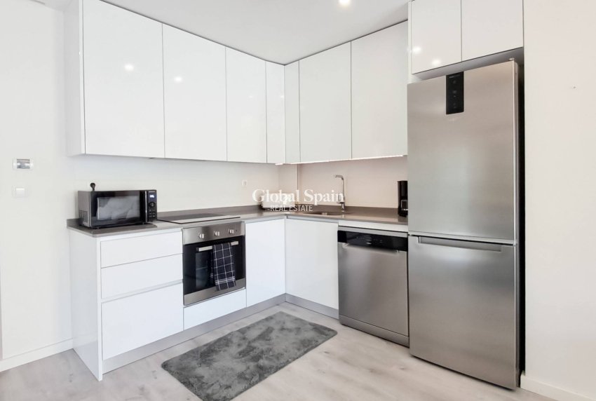 Venta - APARTAMENTO -
ORIHUELA COSTA - Los Dolses