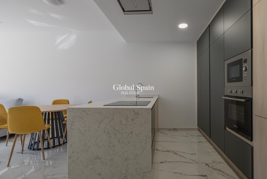 Venta - APARTAMENTO -
ORIHUELA COSTA - Orihuela Costa