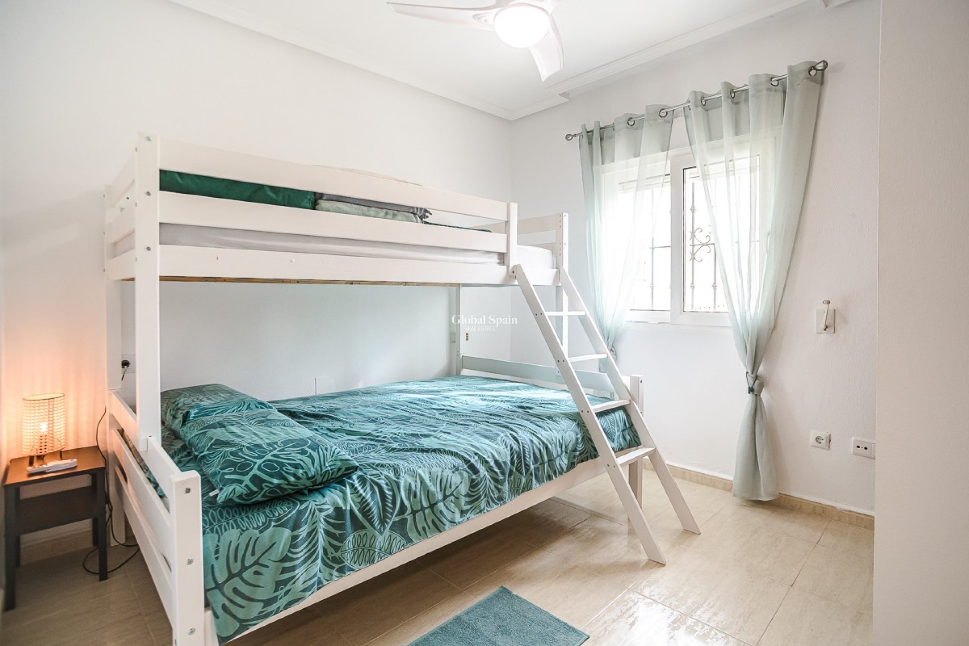 Venta - APARTAMENTO -
ORIHUELA COSTA - Orihuela Costa