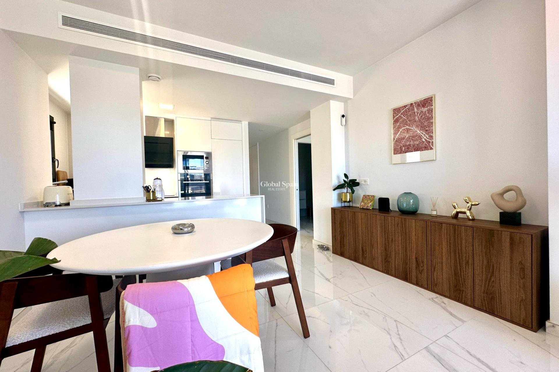 Venta - APARTAMENTO -
ORIHUELA COSTA - Pau 8