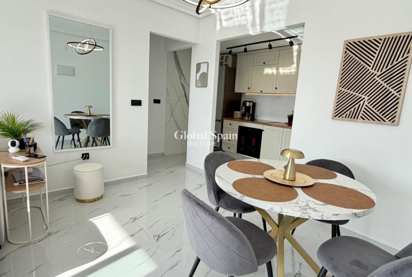 Venta - APARTAMENTO -
ORIHUELA COSTA - Playa Flamenca Norte