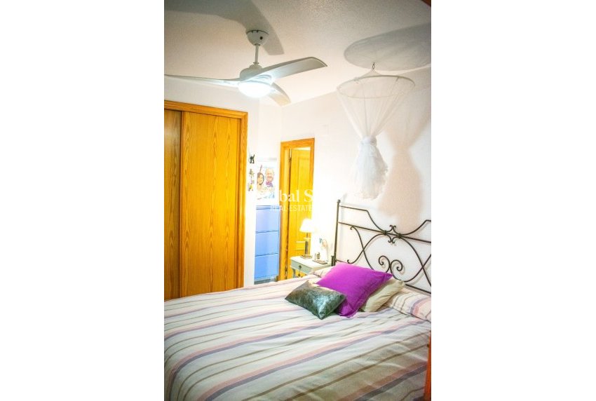 Venta - APARTAMENTO -
ORIHUELA COSTA - Playa Flamenca