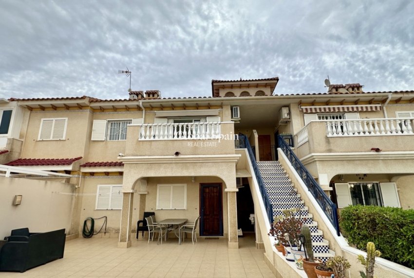 Venta - Apartamento -
ORIHUELA COSTA - Playa Flamenca