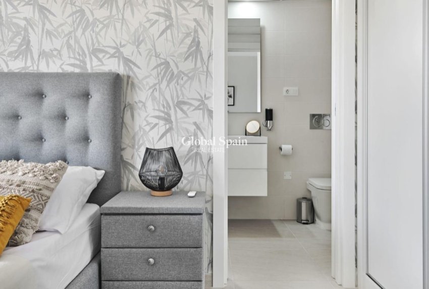 Venta - Apartamento -
ORIHUELA COSTA - Playa Flamenca