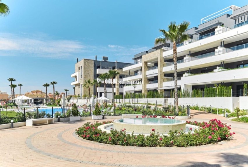 Venta - Apartamento -
ORIHUELA COSTA - Playa Flamenca