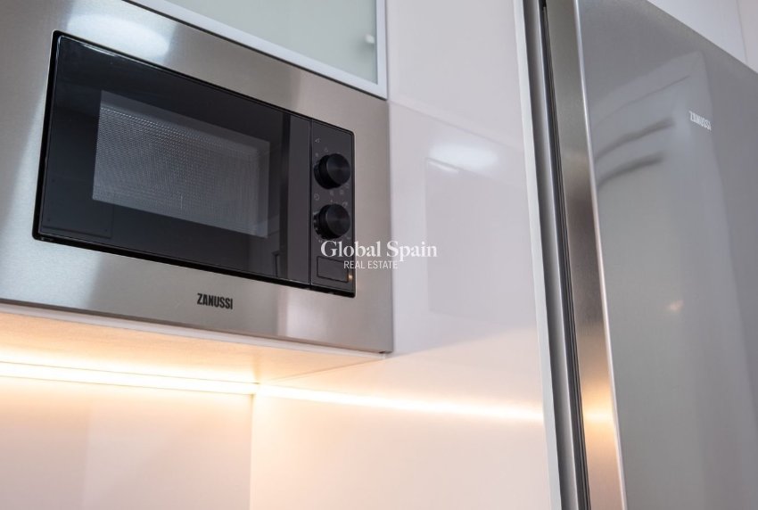 Venta - Apartamento -
ORIHUELA COSTA - Playa Flamenca