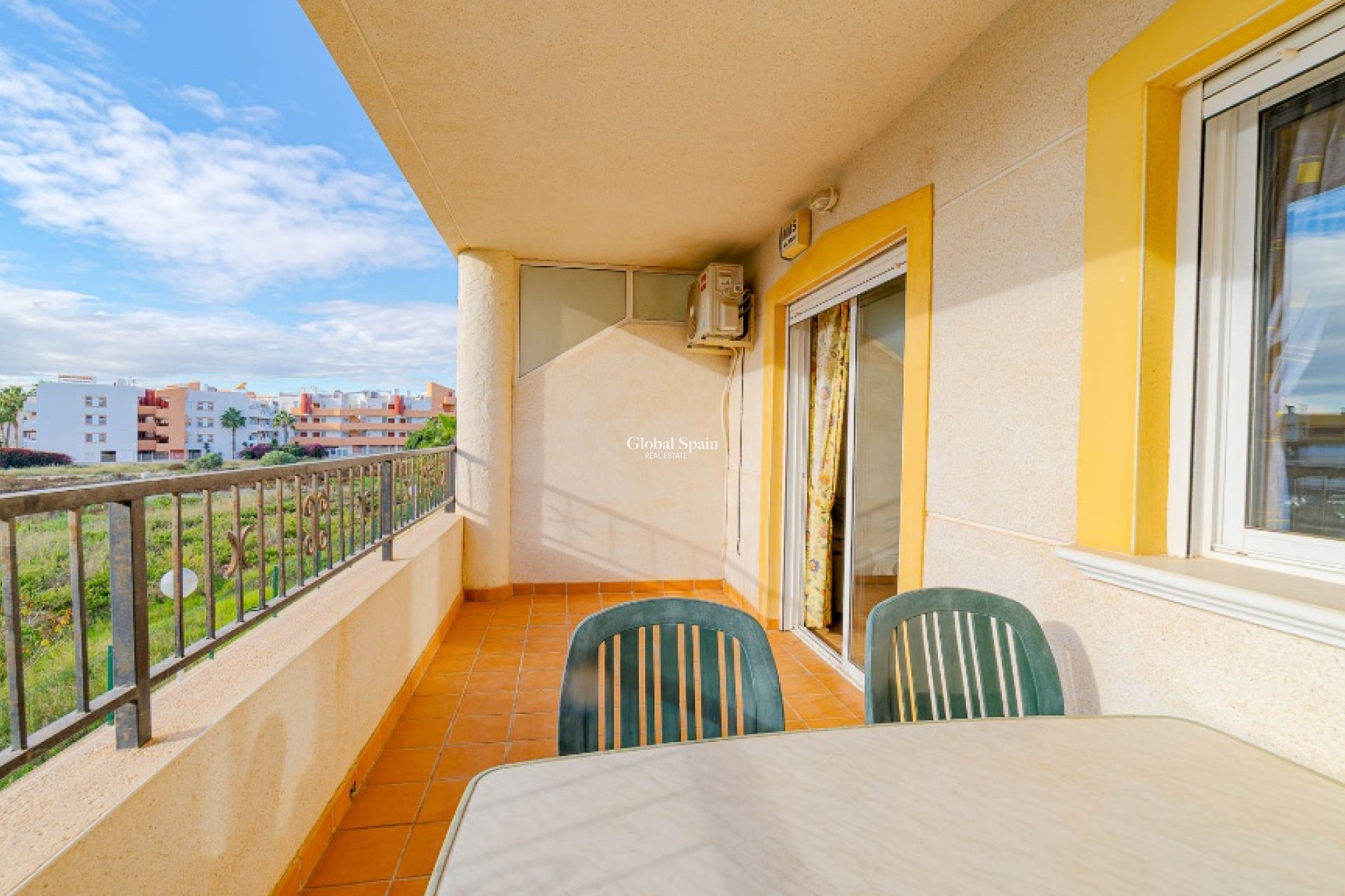 Venta - Apartamento -
ORIHUELA COSTA - Playa Flamenca