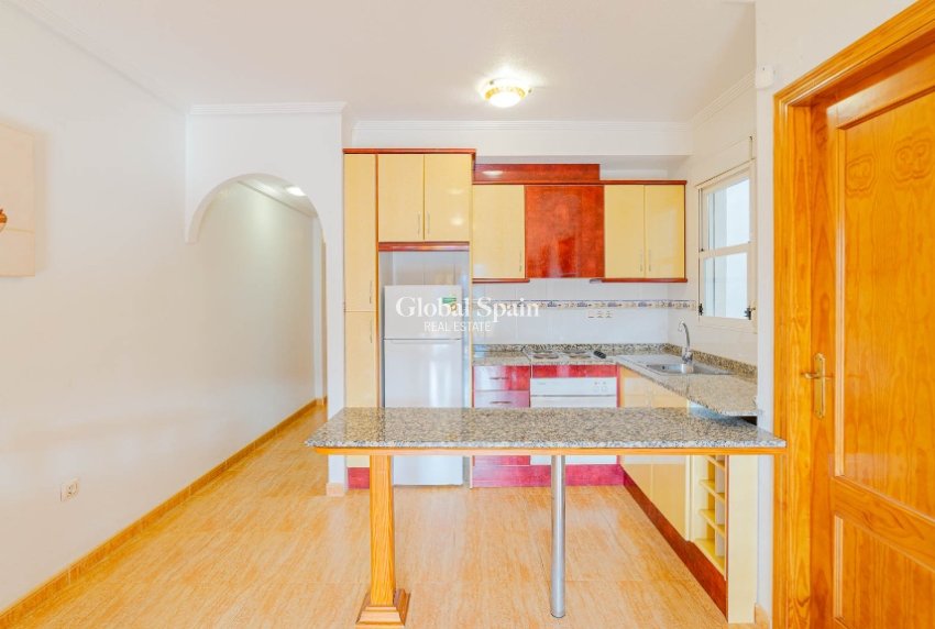 Venta - Apartamento -
ORIHUELA COSTA - Playa Flamenca