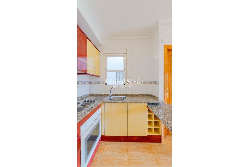 Venta - Apartamento -
ORIHUELA COSTA - Playa Flamenca