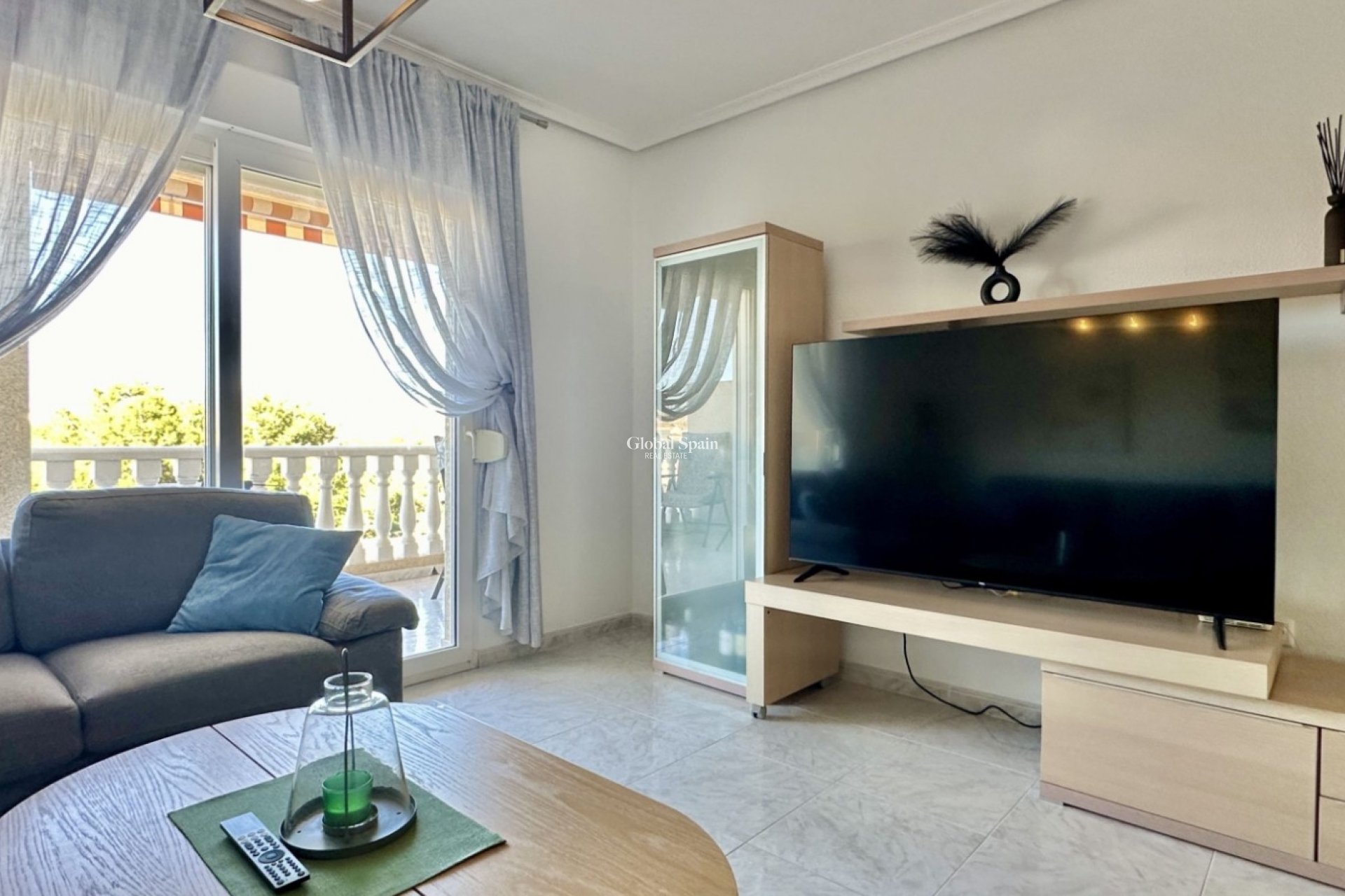 Venta - APARTAMENTO -
ORIHUELA COSTA - Playa Flamenca