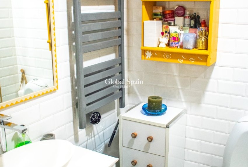 Venta - APARTAMENTO -
ORIHUELA COSTA - Playa Flamenca