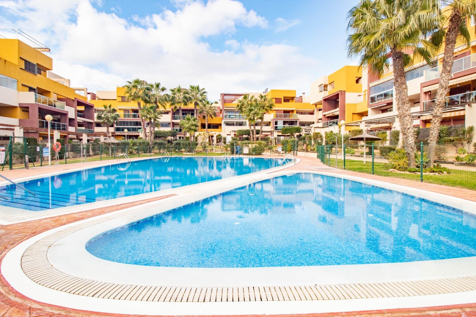 Venta - APARTAMENTO -
ORIHUELA COSTA - Playa Flamenca