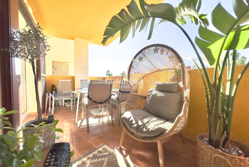 Venta - APARTAMENTO -
ORIHUELA COSTA - Playa Flamenca