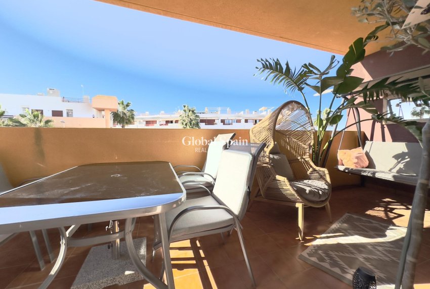Venta - APARTAMENTO -
ORIHUELA COSTA - Playa Flamenca