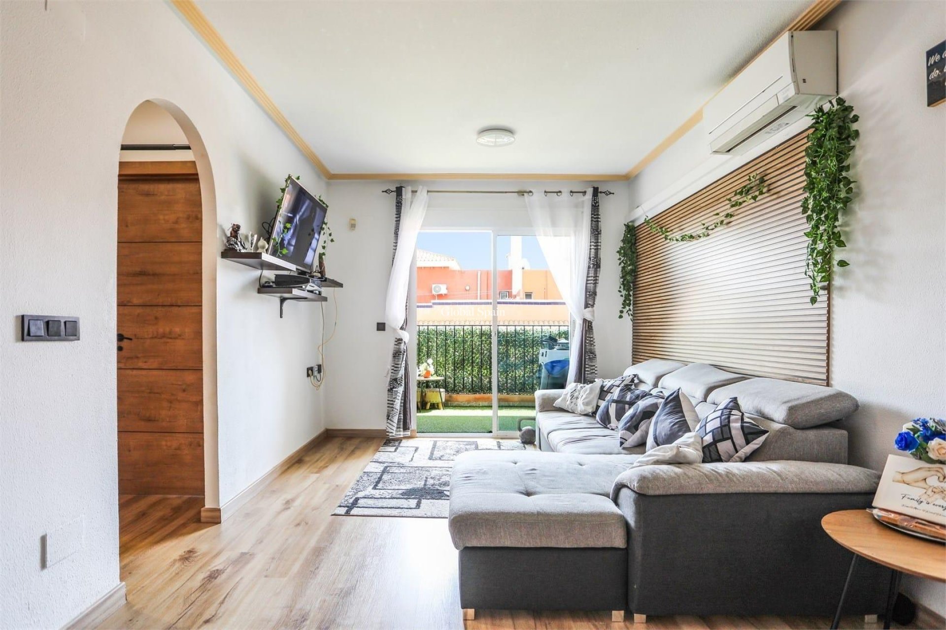 Venta - APARTAMENTO -
ORIHUELA COSTA - Playa Flamenca