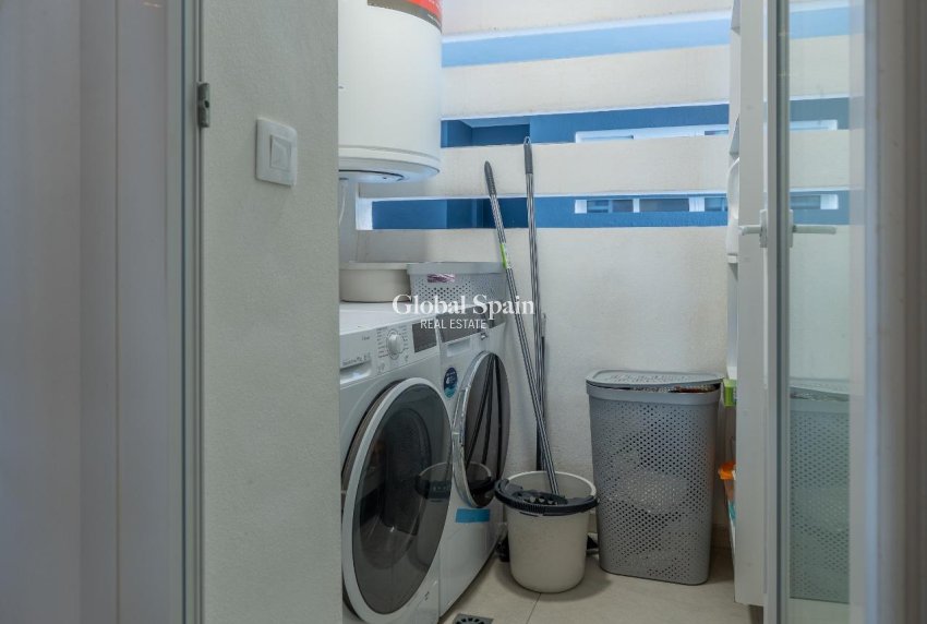 Venta - APARTAMENTO -
ORIHUELA COSTA - Playa Flamenca