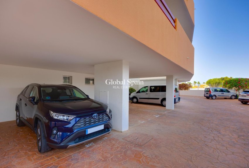 Venta - APARTAMENTO -
ORIHUELA COSTA - Playa Flamenca