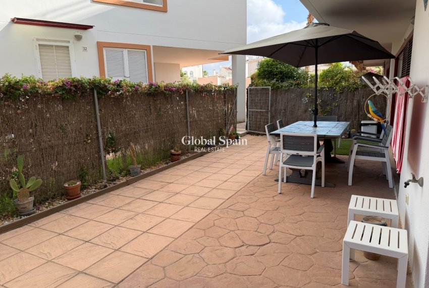 Venta - APARTAMENTO -
ORIHUELA COSTA - Playa Flamenca
