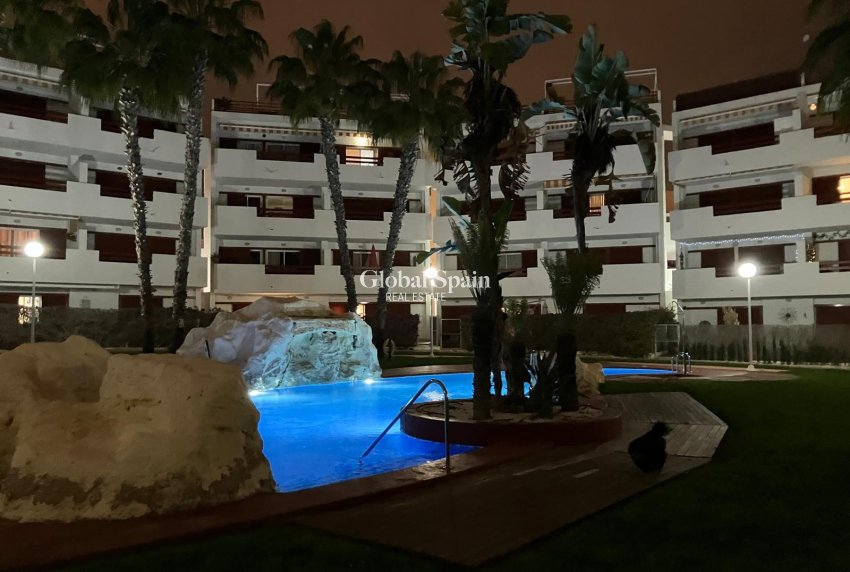 Venta - APARTAMENTO -
ORIHUELA COSTA - Playa Flamenca